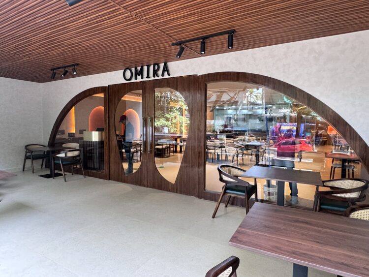 Omira, Cafe in Indranagar